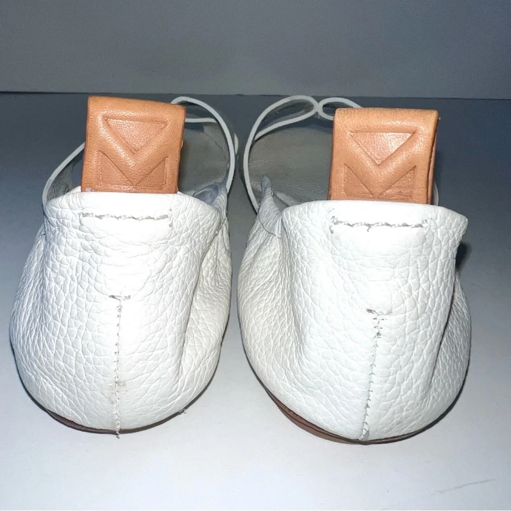 Mercedes Castillo Amaia‎ White Pebbled Leather Open Toe Flats Size 8.5